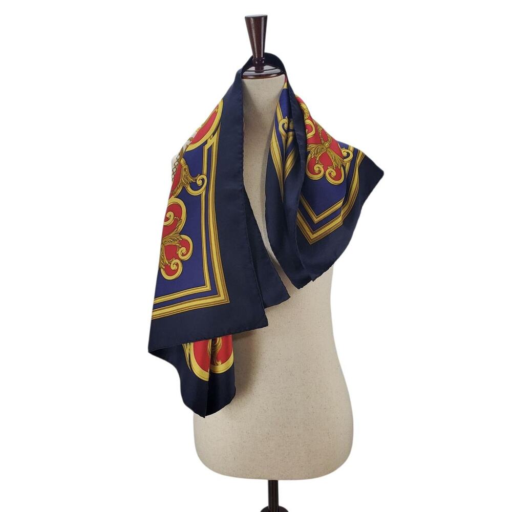 Sold - Vintage Hermès Les Tuileries Silk Scarf 90 - Picture 8 of 9